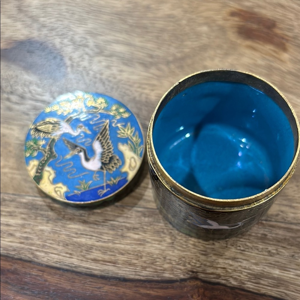 Vintage Chinese Cloisonné Elegant Blue and Black Decorative Box - Picture 4 of 8